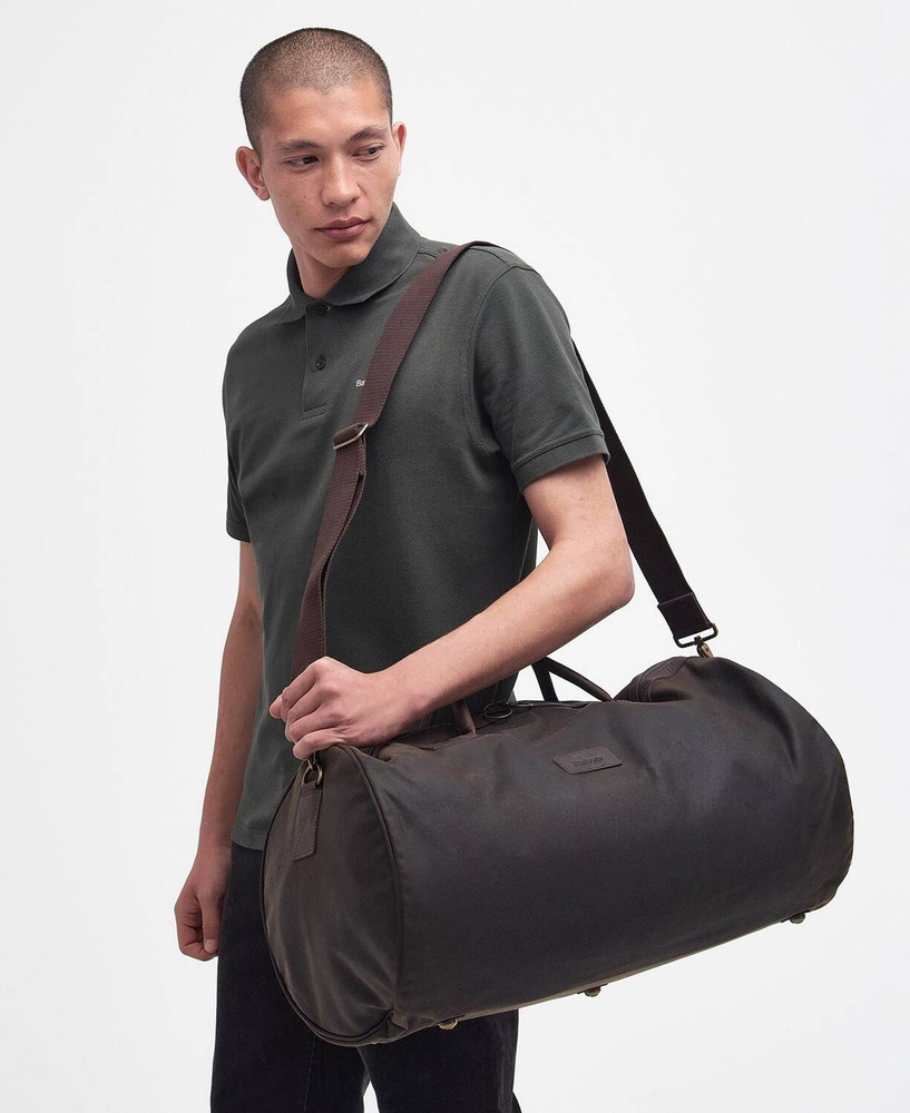 Barbour wax holdall hot sale duffle bag